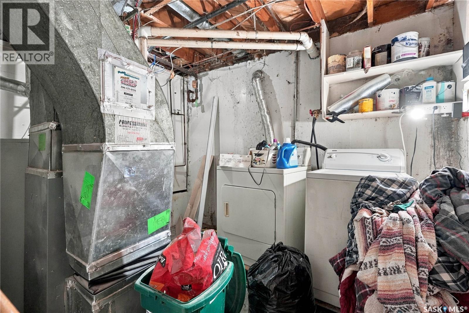 2250 MacKay STREET - 28