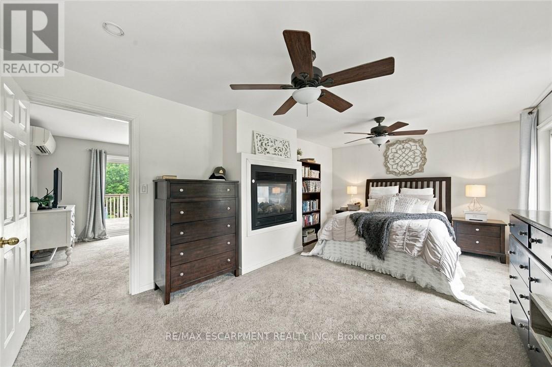 9793 DICKENSON ROAD W - 28