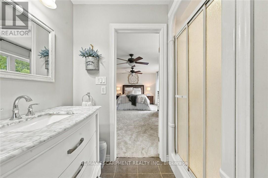 9793 DICKENSON ROAD W - 32