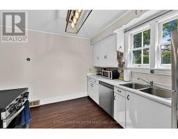 381 David Street E, Gravenhurst), ON P1P1L9 Photo 17