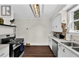 381 David Street E, Gravenhurst), ON P1P1L9 Photo 18