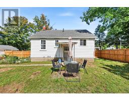 381 David Street E, Gravenhurst), ON P1P1L9 Photo 26