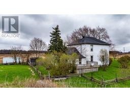 Kitchen - 335 Mckenzie Road, Haldimand, ON N0A1H0 Photo 8