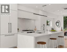 125 649 E 3rd Street, North Vancouver, BC V7L1G6 Photo 8