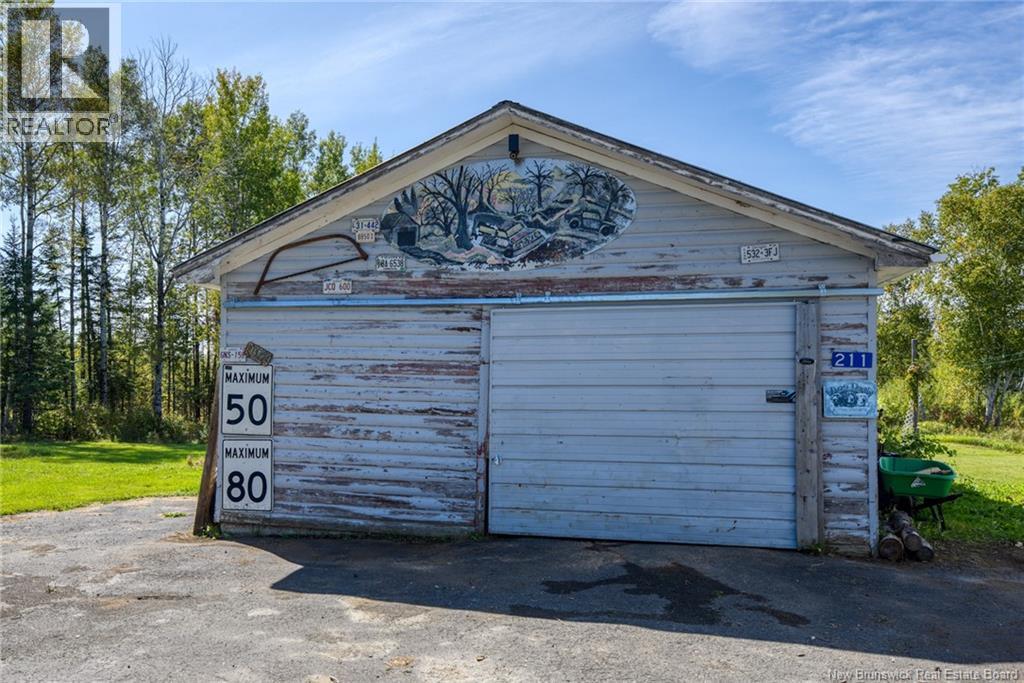 211 Route 395 - 5