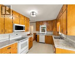 Foyer - 93 Alexandra Crescent, Saint Andrews, NB E5B2J1 Photo 12