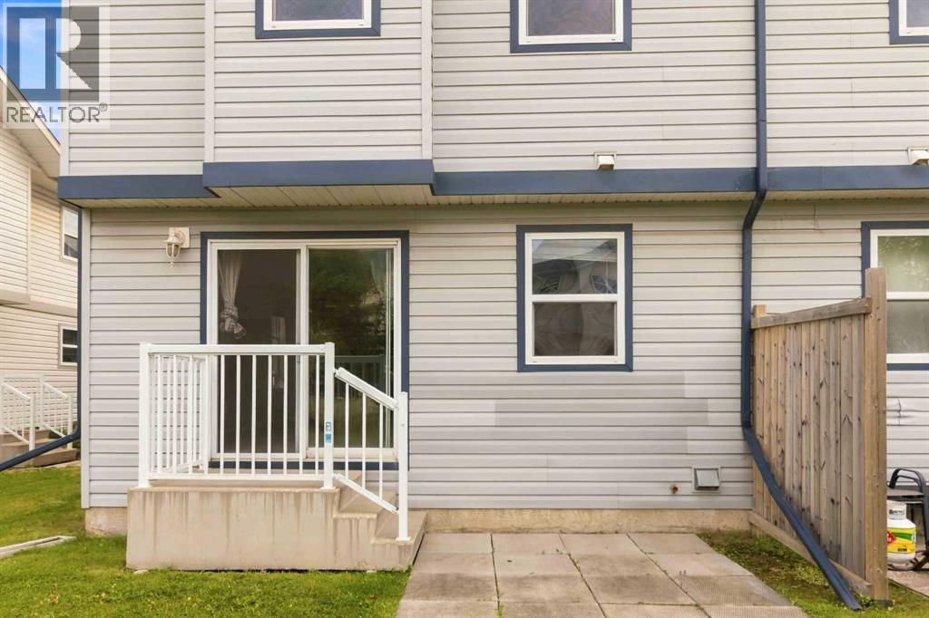 #44 100 St. Laurent Way - 2