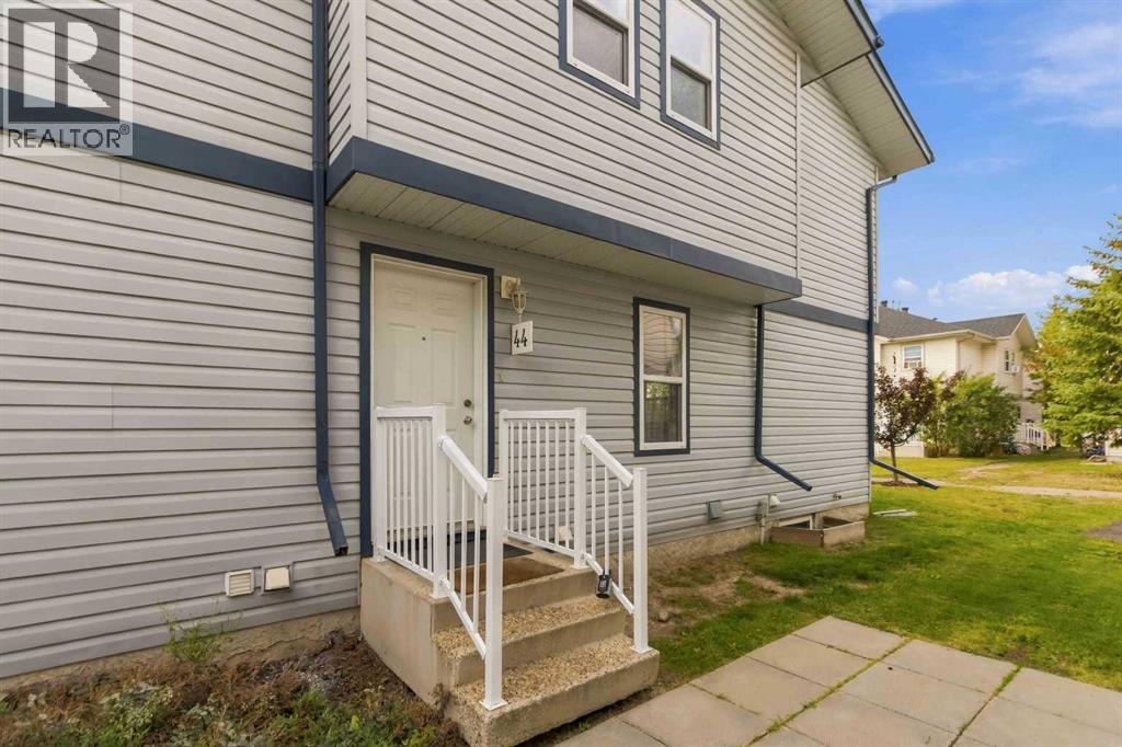 100 St. Laurent Way, Fort McMurray