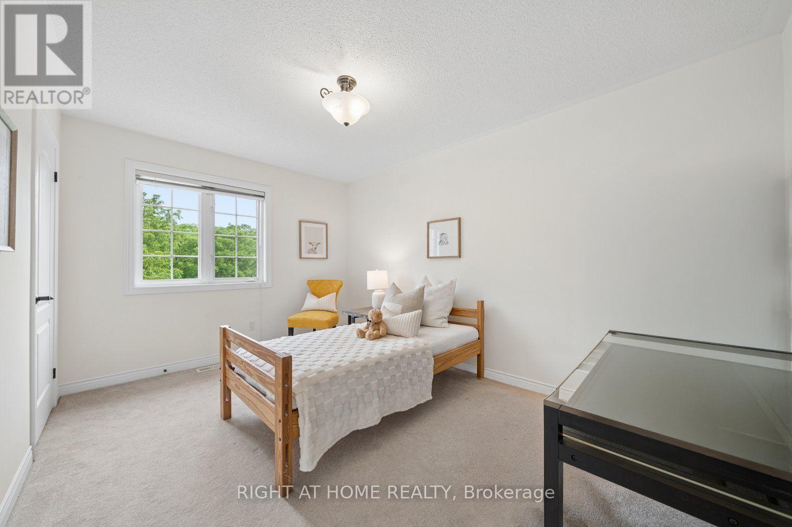 28 BRADFORD COURT - 26