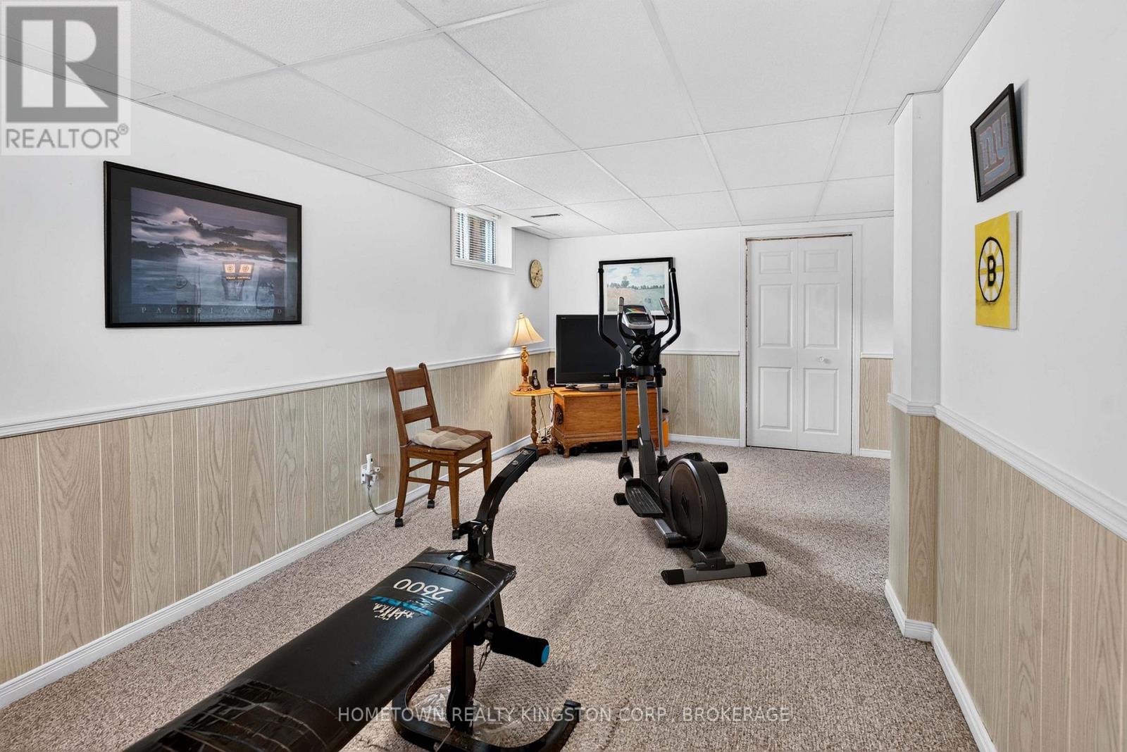 540 SACKVILLE CRESCENT - Image 18