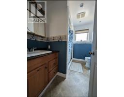 47 Grandy Avenue thumbnail 14