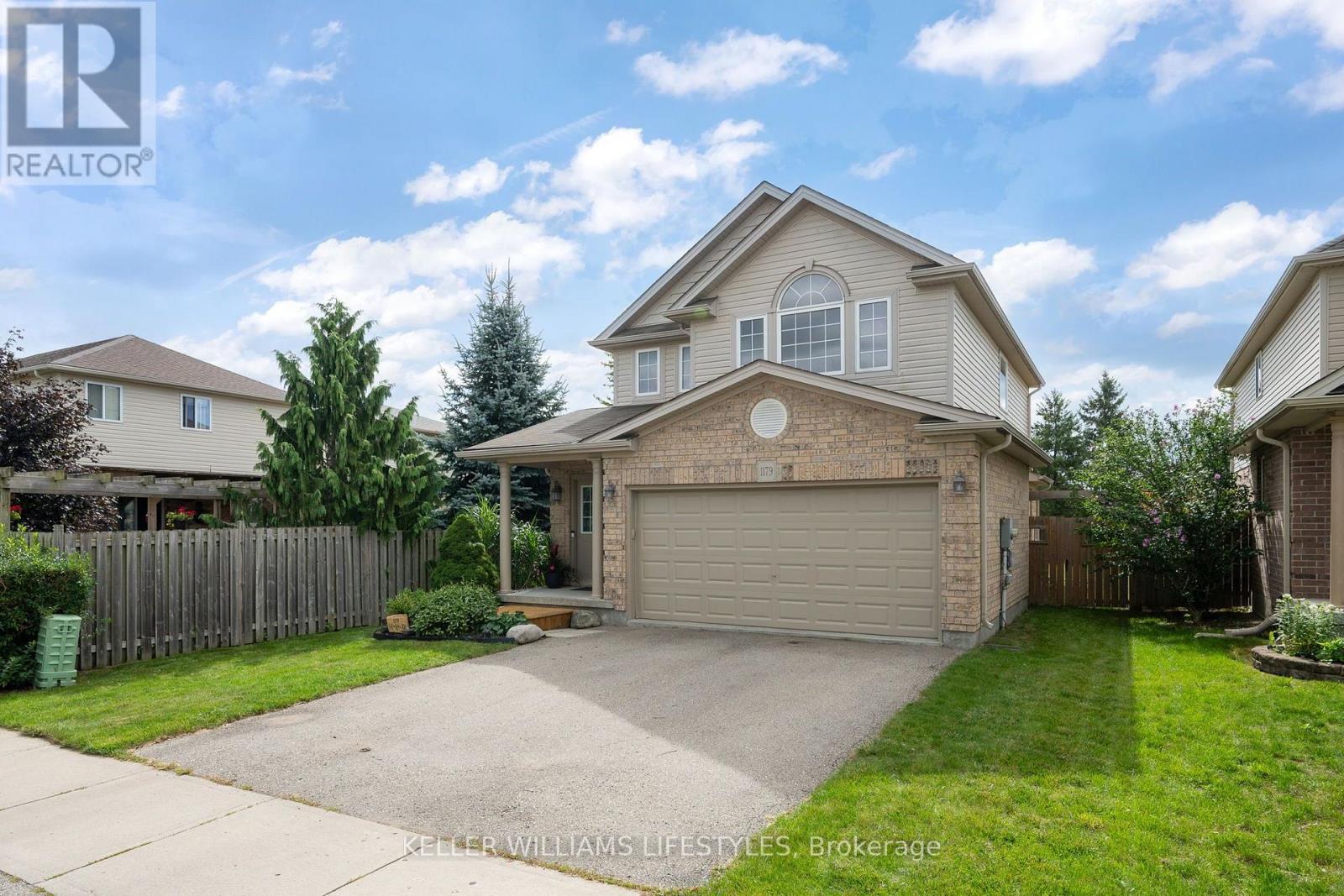 1179 SILVERFOX DRIVE