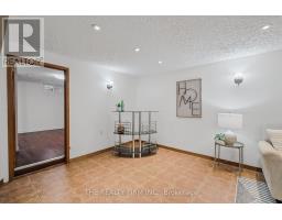 52 Barrett Crescent, London South, ON N6E1T5 Photo 19