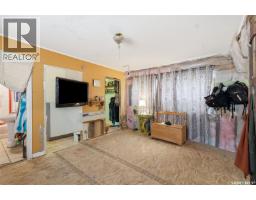 Family room - 450 Y Avenue S, Saskatoon, SK S7M3J9 Photo 6