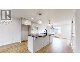 8 Walnut Street thumbnail 10
