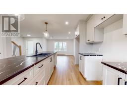 8 Walnut Street thumbnail 12