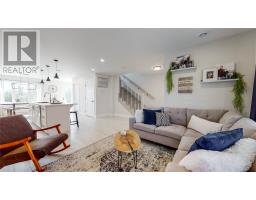 8 Walnut Street thumbnail 7