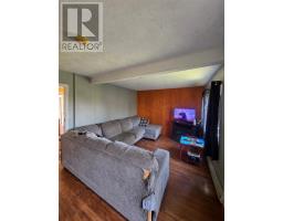 3-11 Marsh Road thumbnail 11