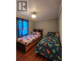 3-11 Marsh Road thumbnail 14