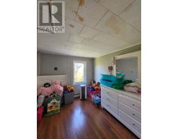 3-11 Marsh Road thumbnail 16