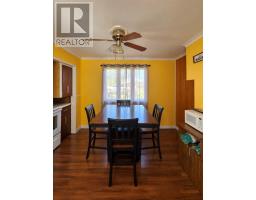 3-11 Marsh Road thumbnail 6
