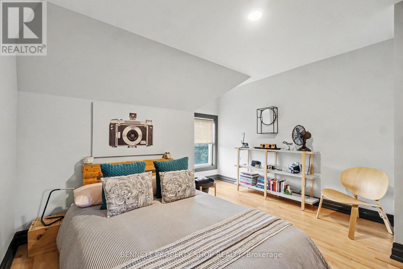 273 ARLINGTON AVENUE - Image 13