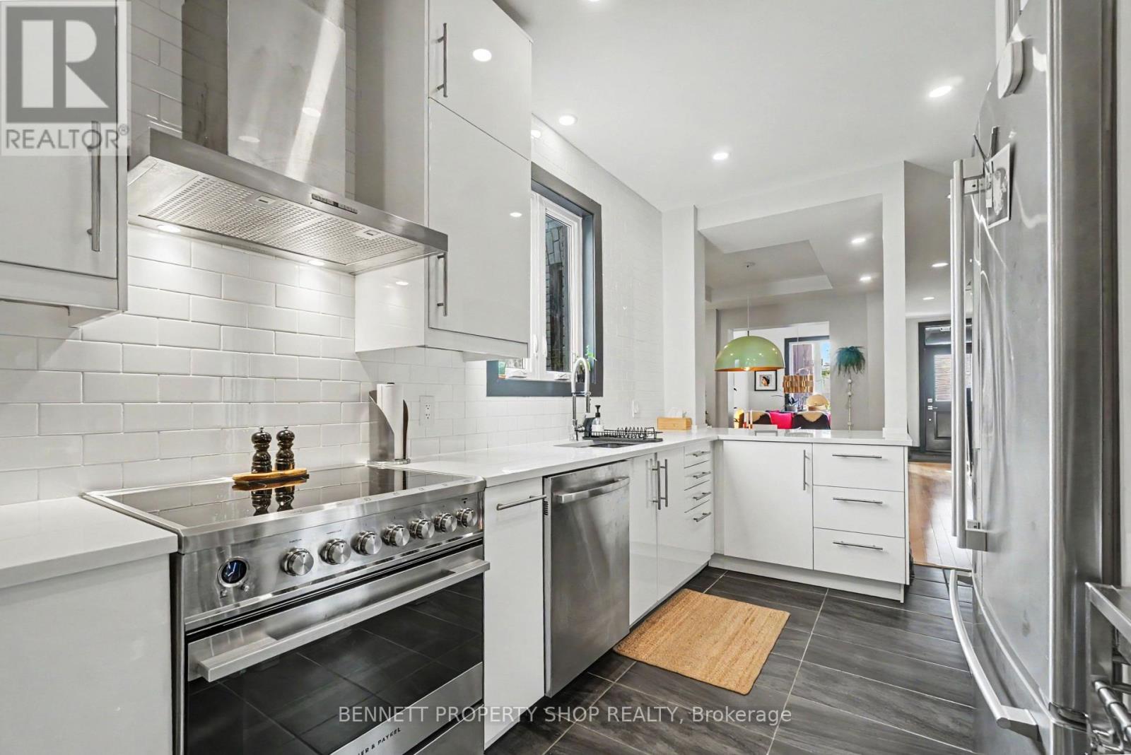 273 ARLINGTON AVENUE - Image 8