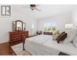 38 Addison Drive, St  Catharines, ON L2S4B7 Photo 17