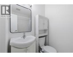 14 Avondale Boulevard, Brampton, ON L6T1H3 Photo 17