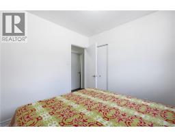 14 Avondale Boulevard, Brampton, ON L6T1H3 Photo 20