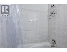 14 Avondale Boulevard, Brampton, ON L6T1H3 Photo 18