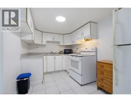 14 Avondale Boulevard, Brampton, ON L6T1H3 Photo 33