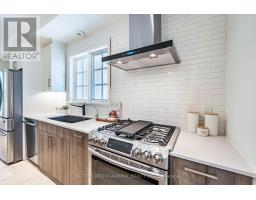 63 Highland Avenue, Toronto, ON M4W2A2 Photo 15