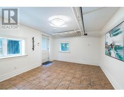 63 Highland Avenue, Toronto, ON M4W2A2 Photo 41
