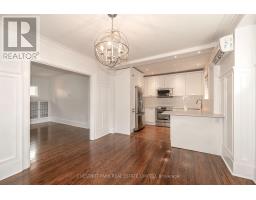 Upper - 11 Rose Park Crescent, Toronto, ON M4T1P8 Photo 6