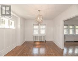 Upper - 11 Rose Park Crescent, Toronto, ON M4T1P8 Photo 9