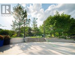 6 Crocker Avenue, Toronto, ON M6J1K5 Photo 23