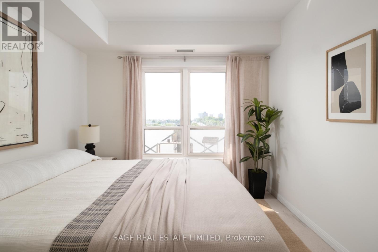 #320 10 MENDELSSOHN STREET - 14