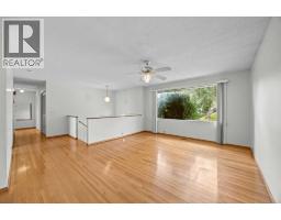 Bedroom - 6904 8 Street Nw, Calgary, AB T2K1G1 Photo 10