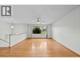 3pc Bathroom - 6904 8 Street Nw, Calgary, AB T2K1G1 Photo 9