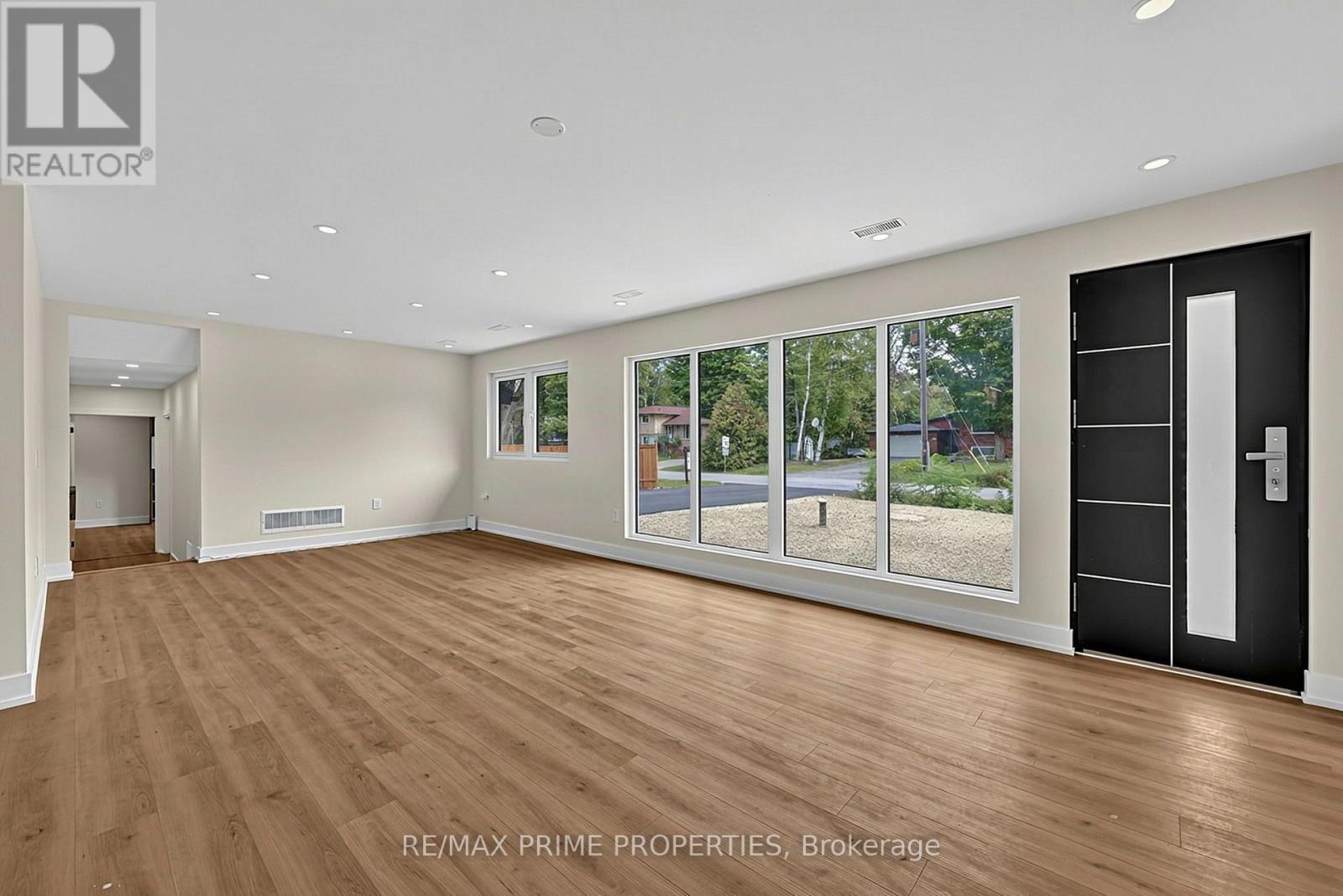 6 MAPLE AVENUE - 10