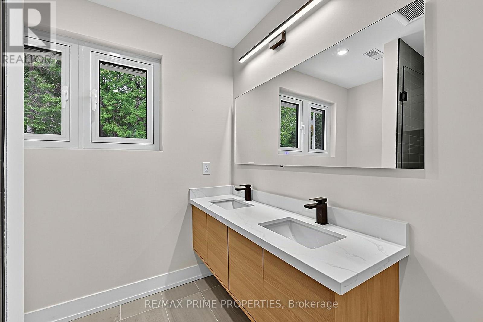 6 MAPLE AVENUE - 11