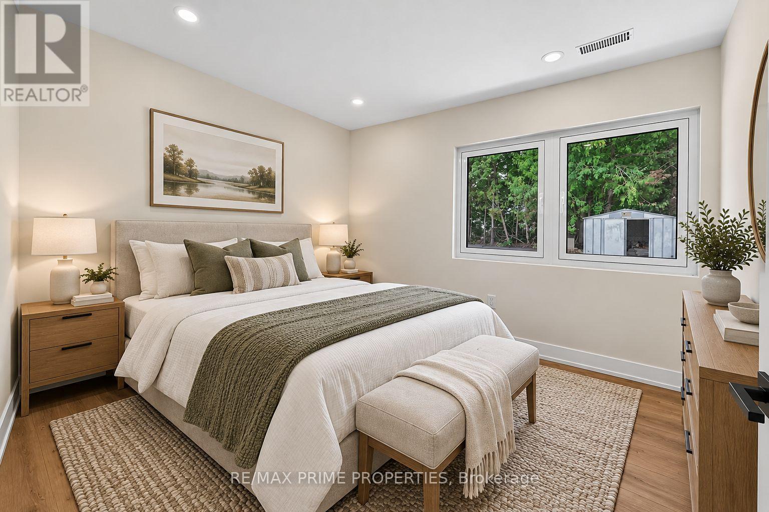 6 MAPLE AVENUE - 15
