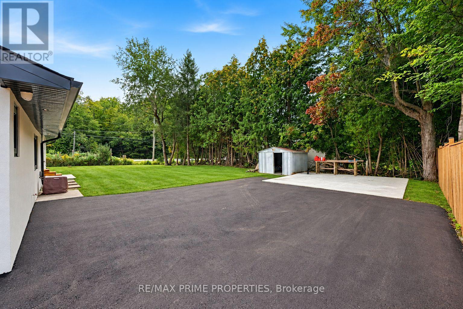 6 MAPLE AVENUE - 19