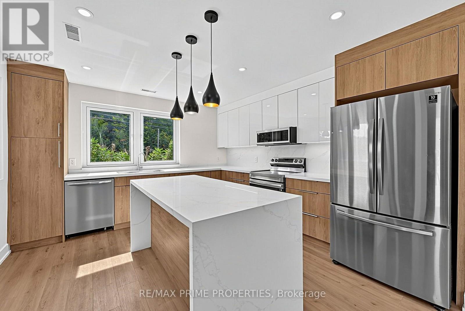 6 MAPLE AVENUE - 4
