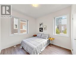 97 - 10 Almond Blossom Mews, Vaughan, ON L4K0N6 Photo 27