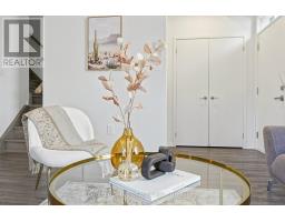 97 - 10 Almond Blossom Mews, Vaughan, ON L4K0N6 Photo 9