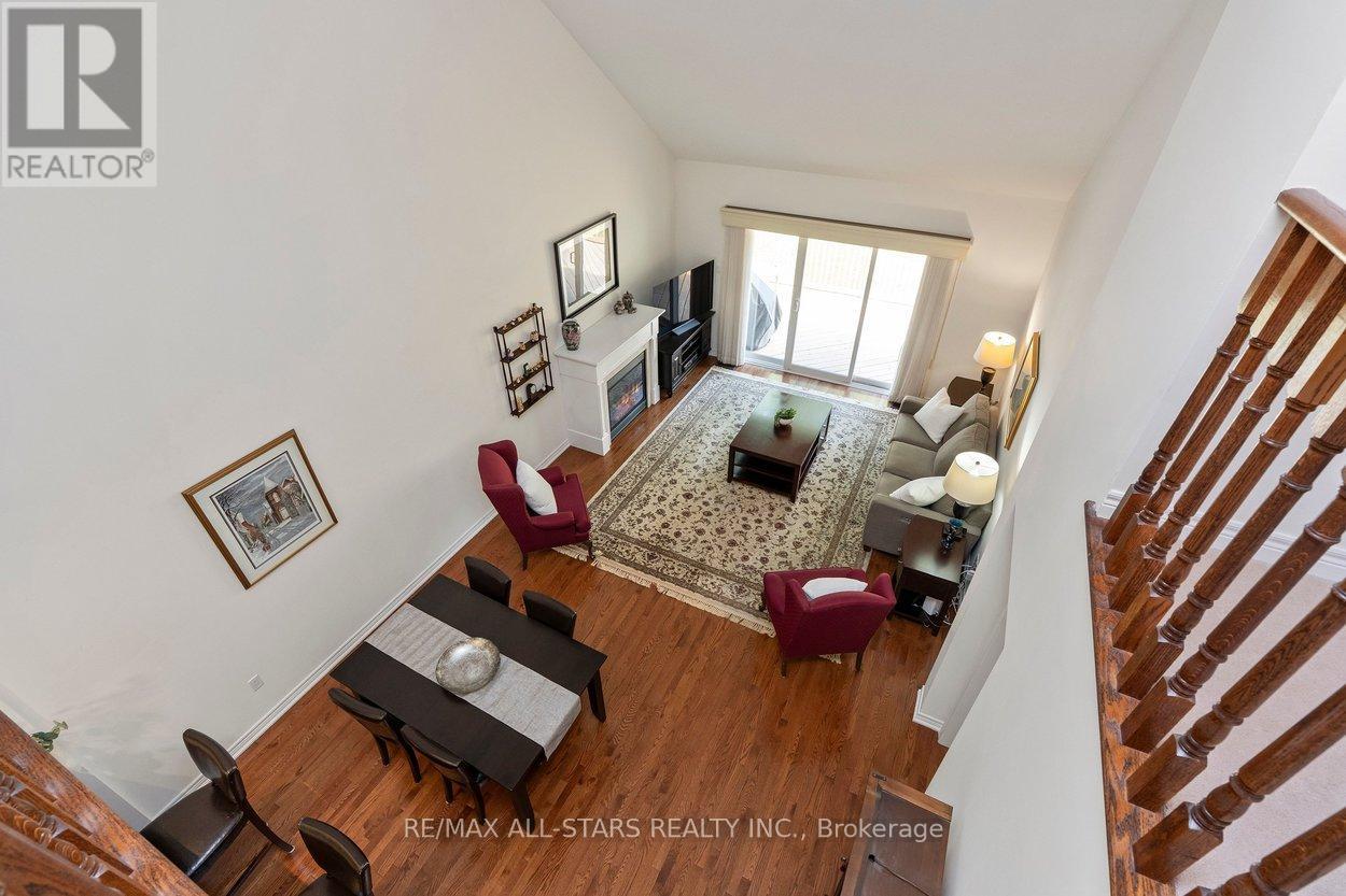 52 OASIS WAY - Image 33