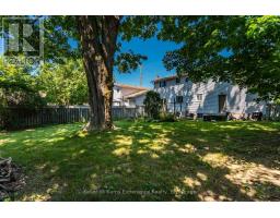 4 Dunlop Street, Penetanguishene, ON L9M1J2 Photo 13