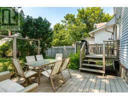 4 Dunlop Street, Penetanguishene, ON L9M1J2 Photo 15
